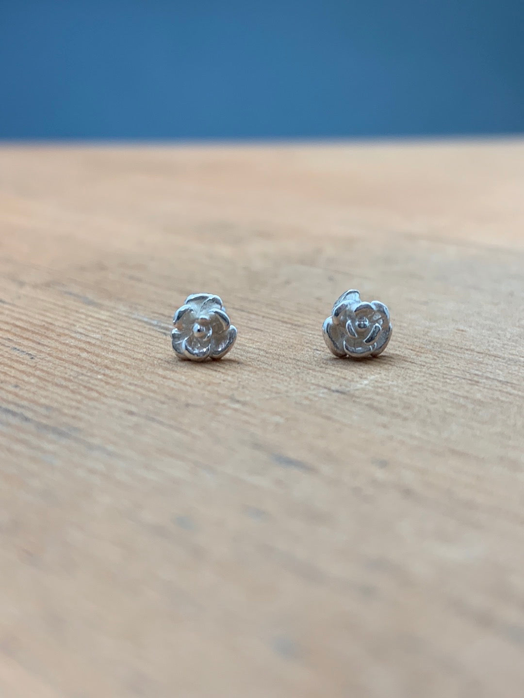 Tini Rose Stud