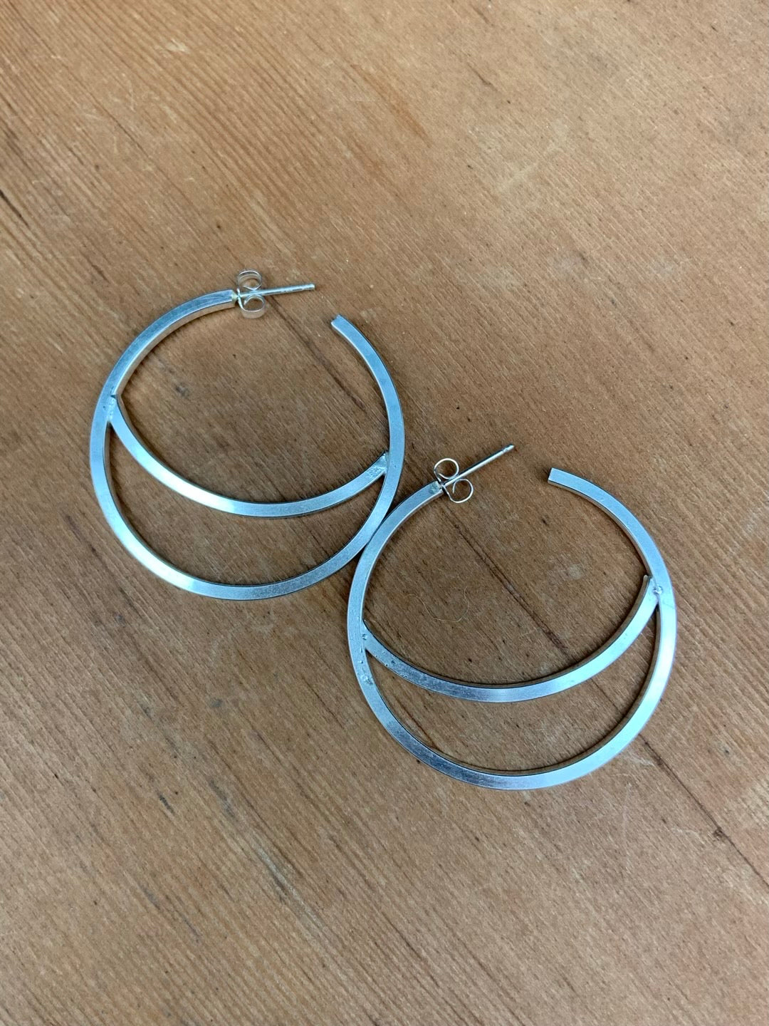 Divided Hoop