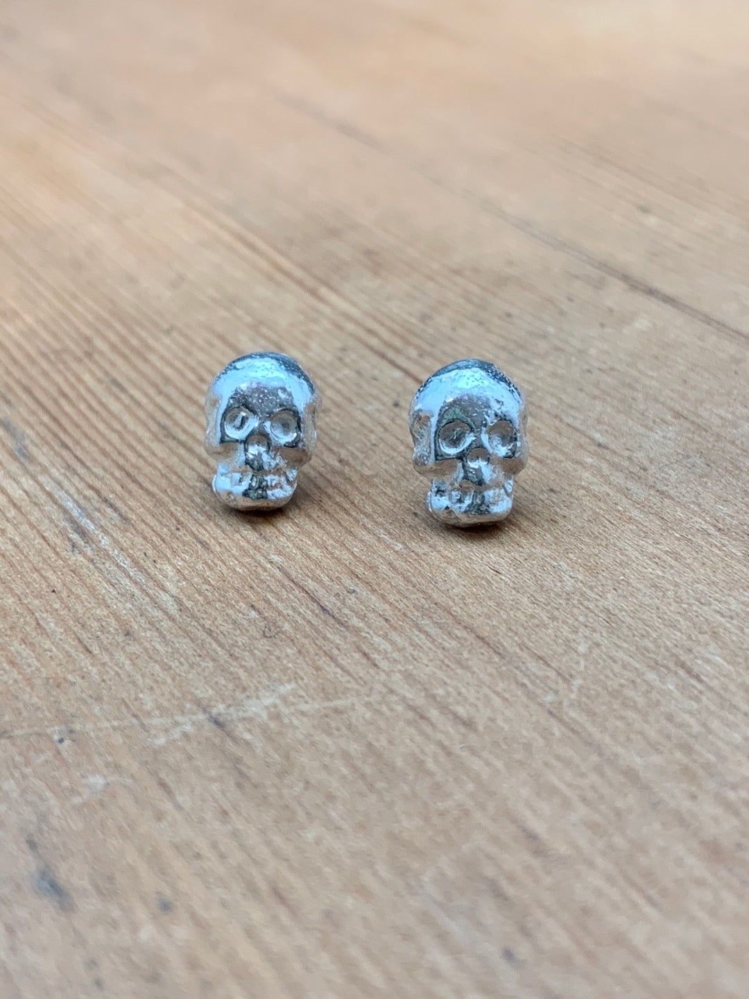 Big Skull Stud